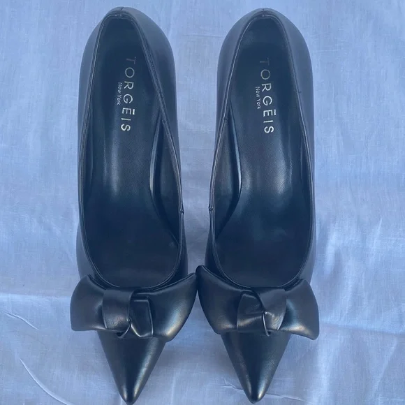 Torgeis Tamrina Black Women's Heels with Bow Detail - Picture 9 of 11
